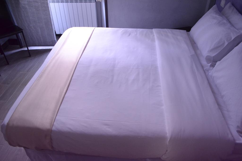 Tiburtina House Hotel Рим Екстериор снимка