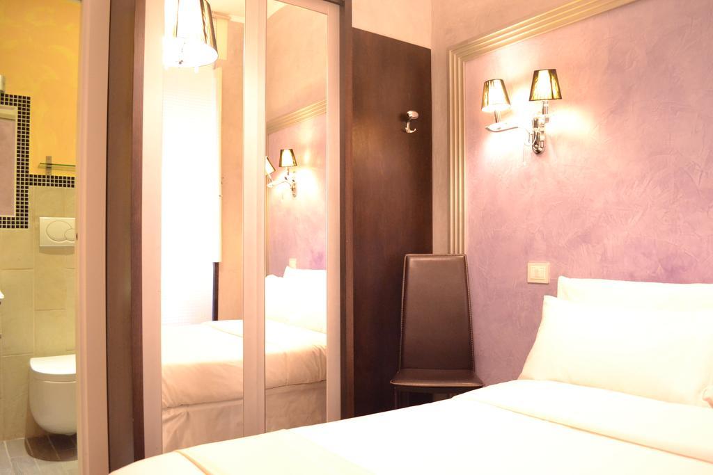 Tiburtina House Hotel Рим Екстериор снимка