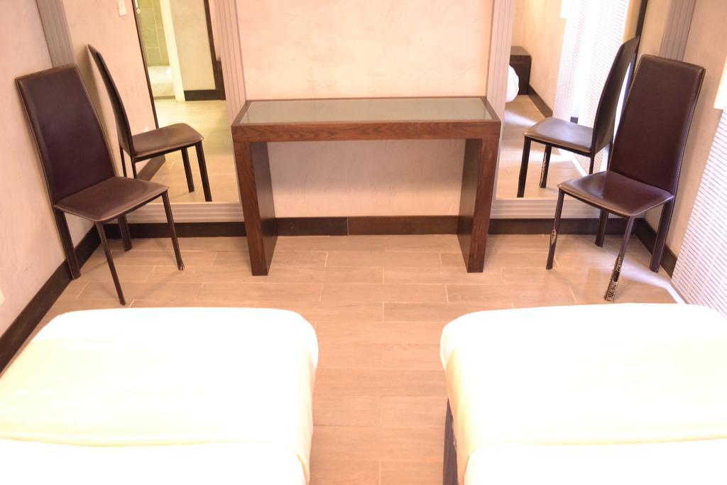 Tiburtina House Hotel Рим Екстериор снимка