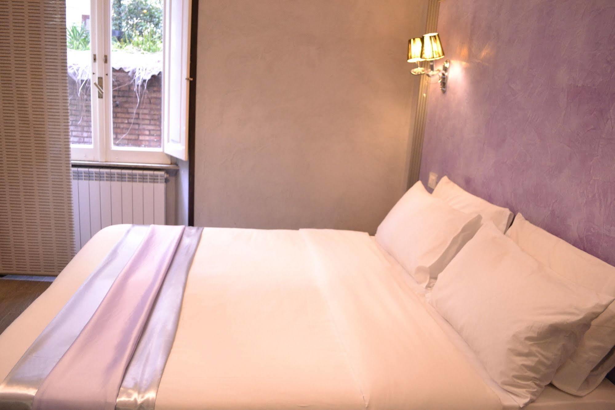 Tiburtina House Hotel Рим Екстериор снимка