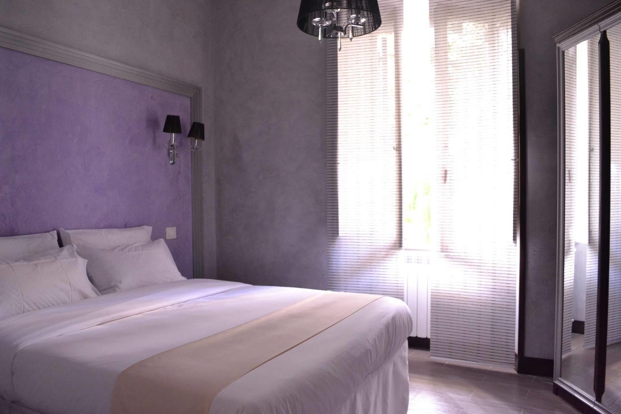 Tiburtina House Hotel Рим Екстериор снимка