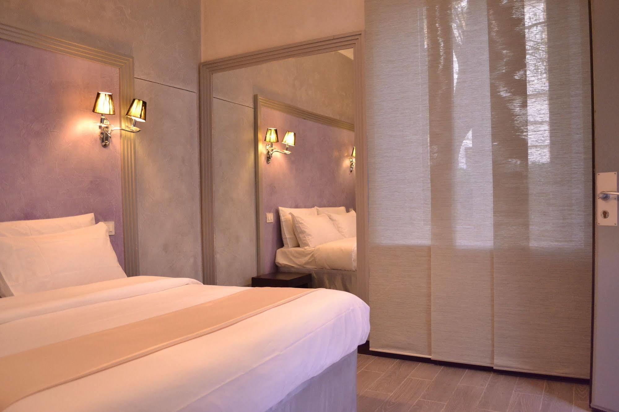 Tiburtina House Hotel Рим Екстериор снимка